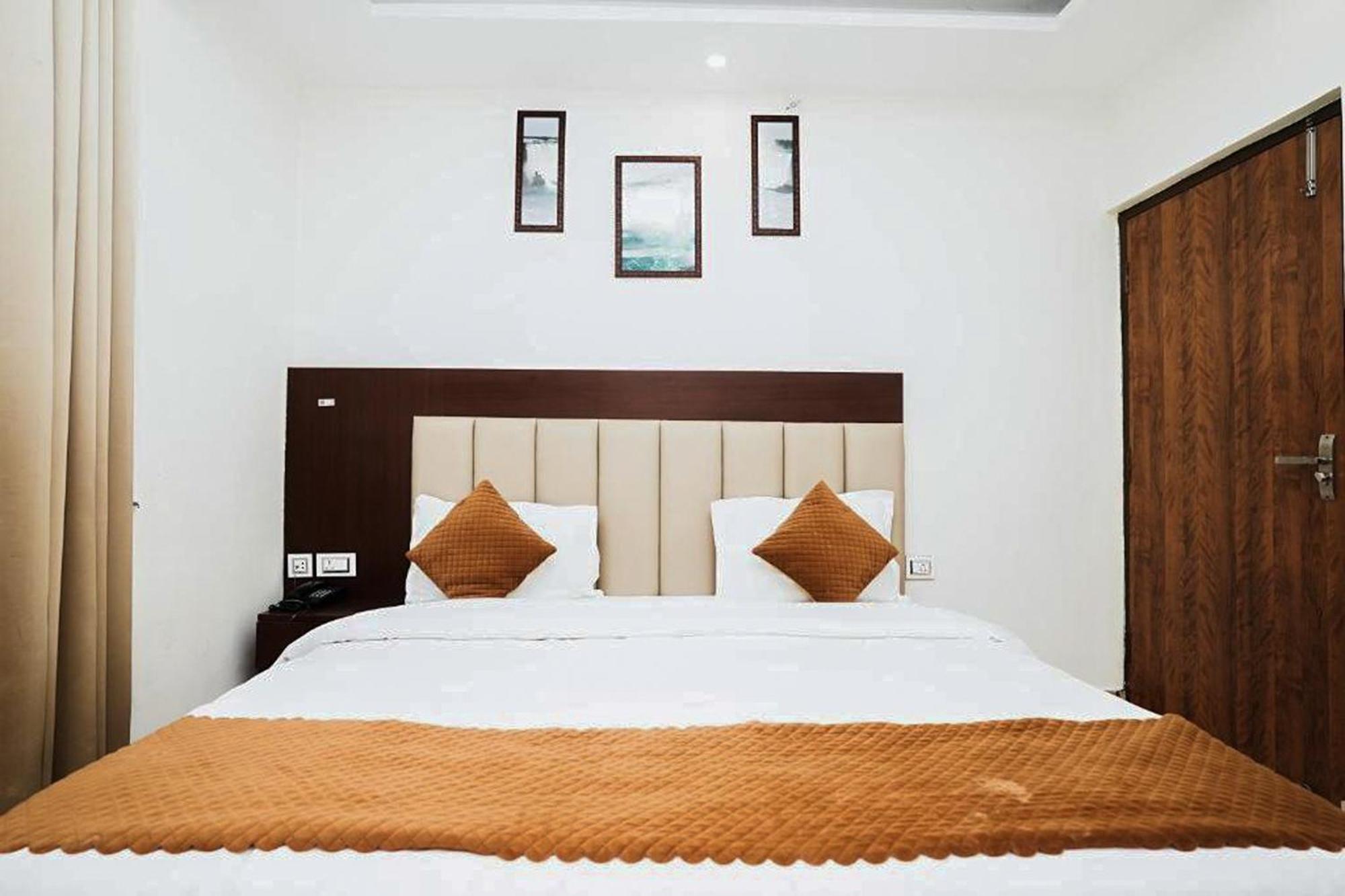 Hotel The 7 Seas ริชิเคช ภายนอก รูปภาพ