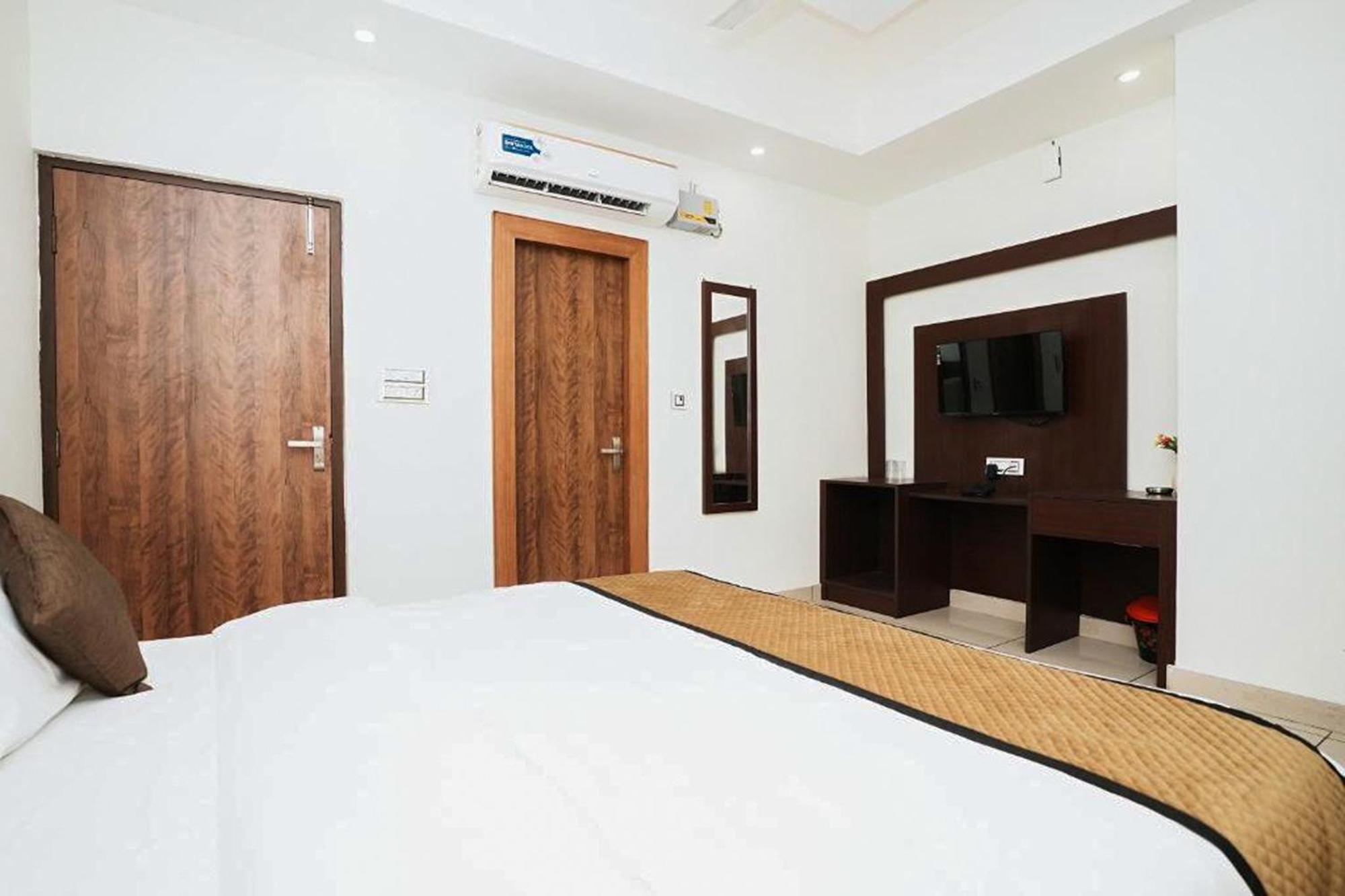 Hotel The 7 Seas ริชิเคช ภายนอก รูปภาพ